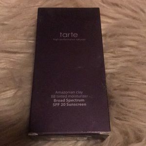 Tarte Amazonian Clay BB Tinted Moisturizer